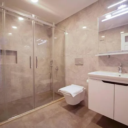Central Near Trendy Attractions In Apartment Fethiye